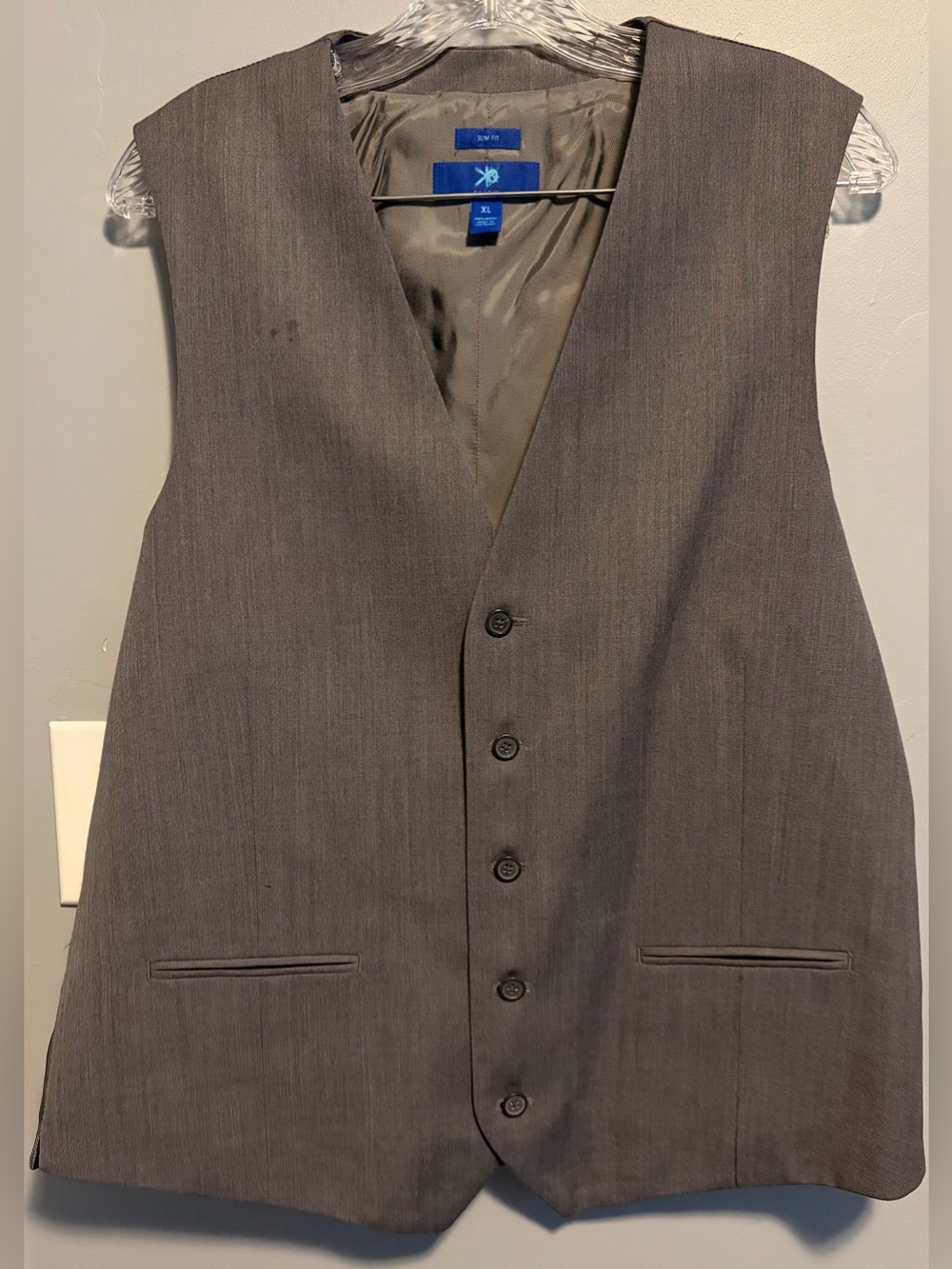 Egara Men's Gray Five-Button Dress Vest
